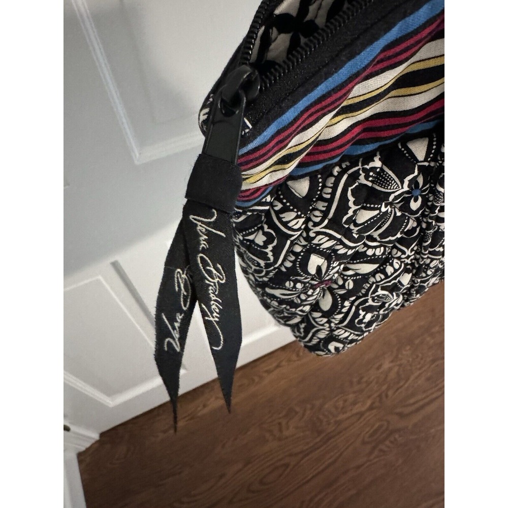 Vera Bradley Tote Bag 'Barcelona' Pattern - Picture 9 of 10